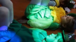 Танцевальная композиция «Пять веселых лягушат»