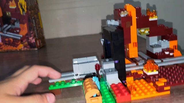 Обзор на набор Lego Minecraft Портал в ад.