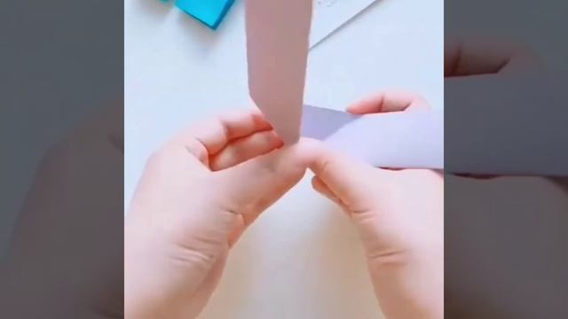 Творческая мастерская / поделки из цветной бумаги / играй дома / простые игрушки своими руками смотреть онлайн