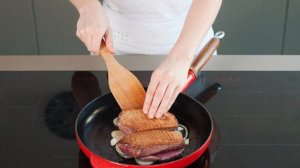 Утка с капустой и картошкой