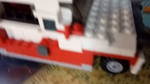 Нубик Рябков сделал из Лего фургон мороженщика по игре ice cream