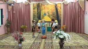 ГБОУ Школа Марьина Роща.  Инсценировка " Стрекоза и Муравей".