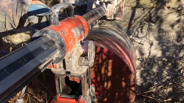 Сверление бетонной стены алмазной коронкой диаметром 450 мм смотреть онлайн