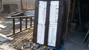 Будка для собаки из поддонов. Dog house