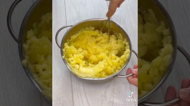 вкусный ужин картофельная запеканка с фаршем смотреть онлайн