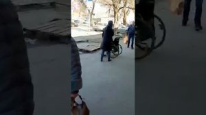 Бабка из Таганрога снова в деле