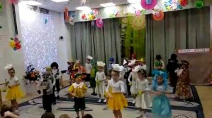 Песня "Ключик золотой" и поклоны.Сказка Золотой Ключик.