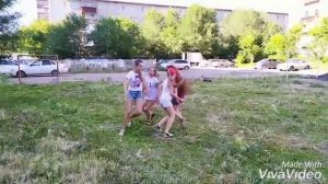 Танец под песню "Молния"