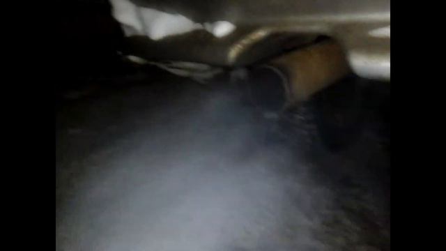 Двигатель плохо заводится на горячую и запах бензина. Как узнать когда текут форсунки? смотреть онлайн