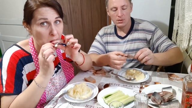 Не большое баловство | Он захотел корову! смотреть онлайн