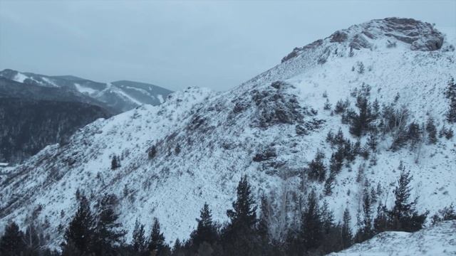 ? Парка 3-в-1 «Беринг» - идеальный вариант для холодного межсезонья.