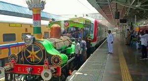 Один из старейших локомотивов Индии, изготовленный в Англии в 1855 году, пройдет испытания в 2022 го