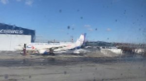 Взлёт аэропорт Кольцово В73-8 а/к Россия