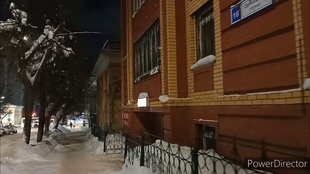 Киров  улочки исторического центра Володарского Орловская