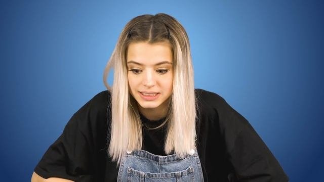 ЮЛЯ ГАВРИЛИНА про свой ПЕРВЫЙ раз