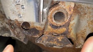 Замена второго порога авто BMW E36.mp4