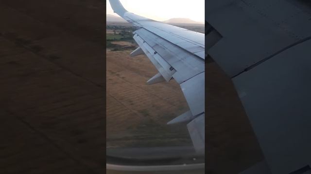 Посадка в аэропорту Еревана. смотреть онлайн