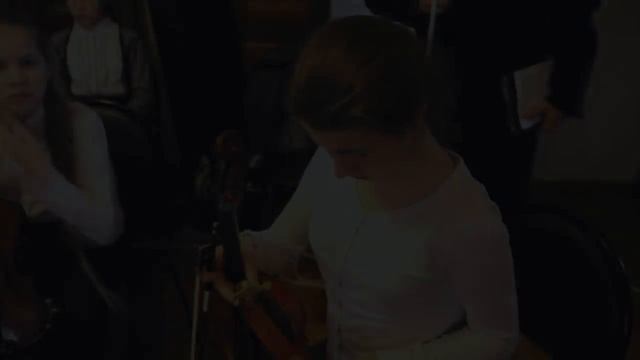 Концерт в доме престарелых смотреть онлайн