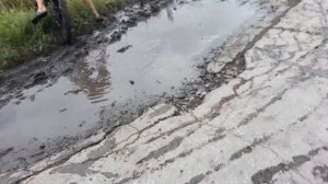 Катаемся на великах по грязи