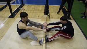 Уроки мас-рестлинга. Стартовая позиция и основные ошибки в ней