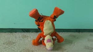 Интерактивная игрушка. Тигра (Из Винни Пуха)