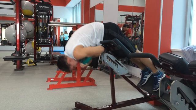 Новая гиперэкстензия.)) смотреть онлайн