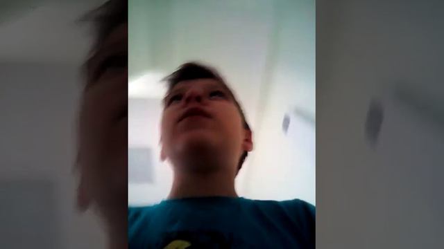 Лежу в больнице))мне скучно подержите лайком)))) смотреть онлайн