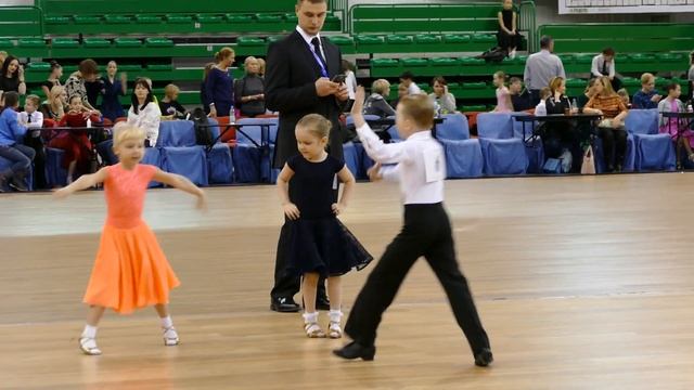 Наши жгут! Бальные танцы! Ча-ча-ча, Самба, Медленный вальс, СММ Соло Дети 0+1