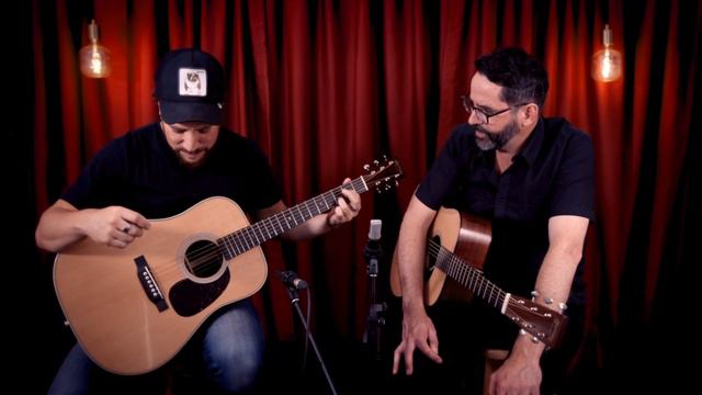 Martin Authentics Series 1937 D-18 vs the 1937 D-28. смотреть онлайн