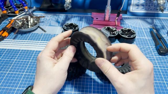 RGT EX86180 PRO - установка новых дисков и апгрейд лебедки смотреть онлайн