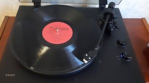 Марина Влади