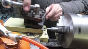 Изготовление винтов "барашков" на токарном станке ТВ-7