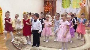 Танец "Тучка" средняя группа