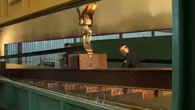 Линия горячего цинкования металлоконструкций.