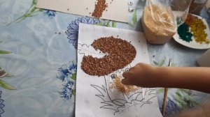 Осенняя аппликация грибок из крупы.