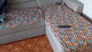 Перетянула диван своими руками #diy #перетяжкамебели