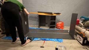 Шкаф и стол в детскую комнату своими руками | массив и ЛДСП вместе ☺️