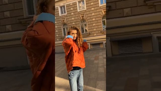 Женская красная куртка оптом смотреть онлайн