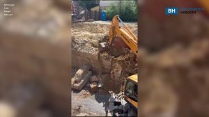 Начался демонтаж подпорной стены Каменного моста в Воронеже