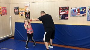 Тренировка по БОКСУ для Детей. Школа Бокса для Девочек.