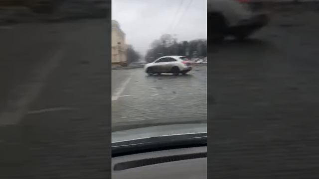 Прилет в самый центр Харькова, обладминистрация.