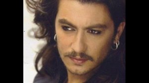 Barış Akarsu - Gözlerin.....