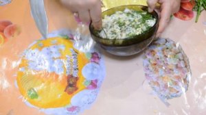 Бутерброды с печенью трески - идеальная закуска на праздничный стол.