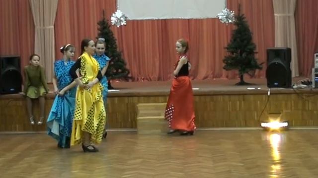 2009 дек 23 старшая группа "Лас Ниньяс" рук Головко С.Р. смотреть онлайн