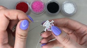 Фигурки из бисера. Как сделать милого Зайчика (Кролика) в технике параллельное плетение. Diy