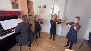 Р.Телепнёв Нам солнце дарит радугу