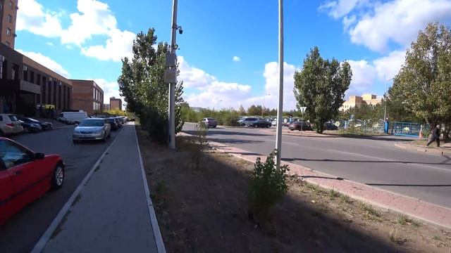 Прогулка по пр. Шахтёров от "12 Месяцев" до "КарГУ"  | Караганда влог