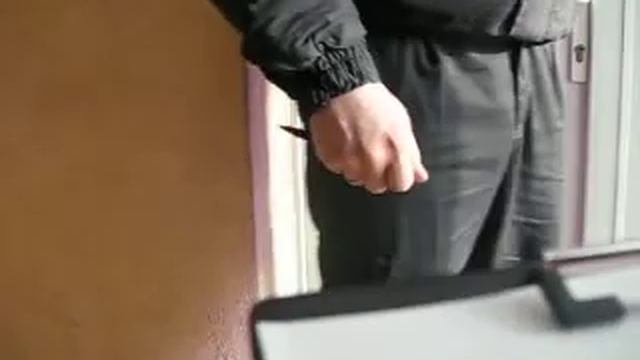 07.03.17: Пренебрежительное поведение полицейских в военной прокуратуре Харькова. Вызов полиции