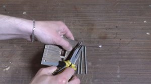 ОЧЕНЬ ПОЛЕЗНАЯ САМОДЕЛКА ИЗ КУСКА ФАНЕРЫ!