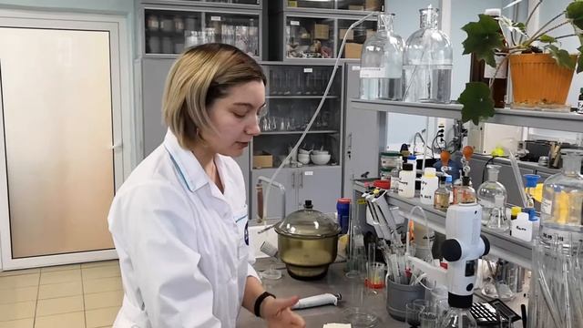 Специалисты Росстандарта проверили творог на наличие влаги смотреть онлайн